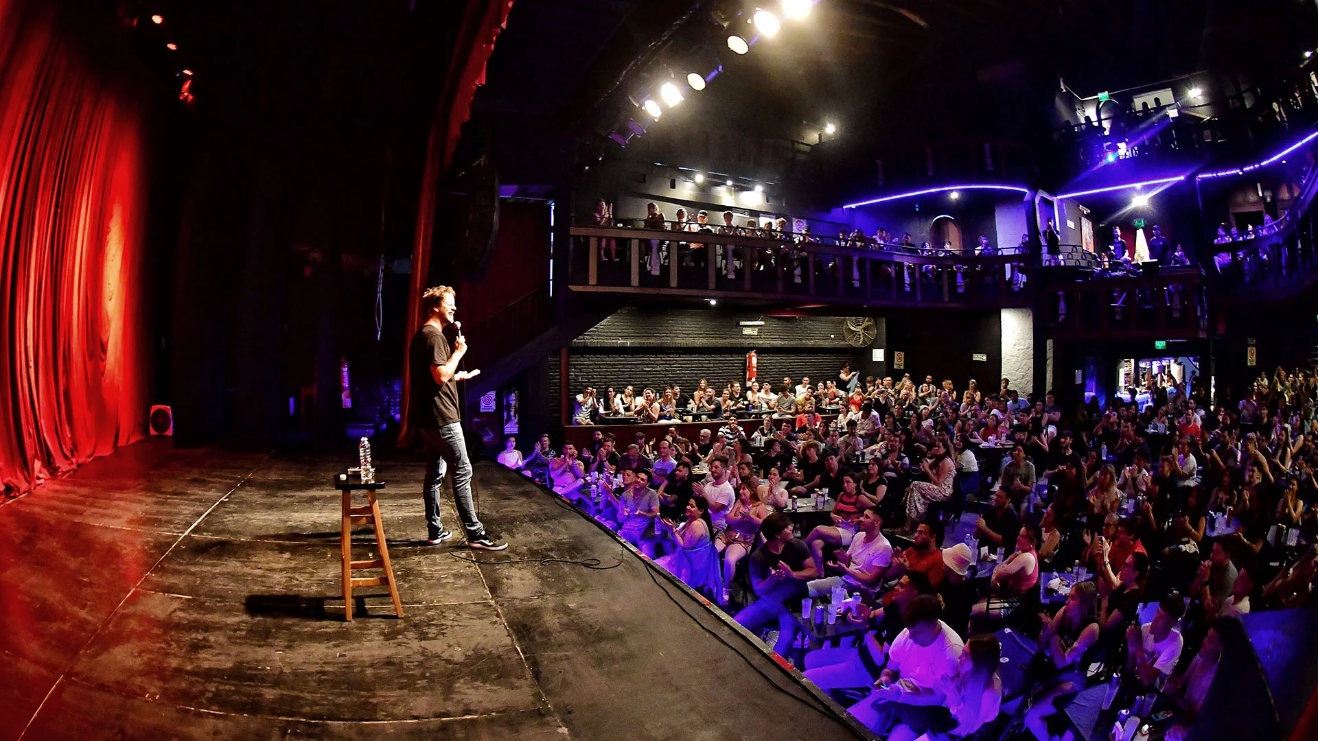 Teatro Bar 12