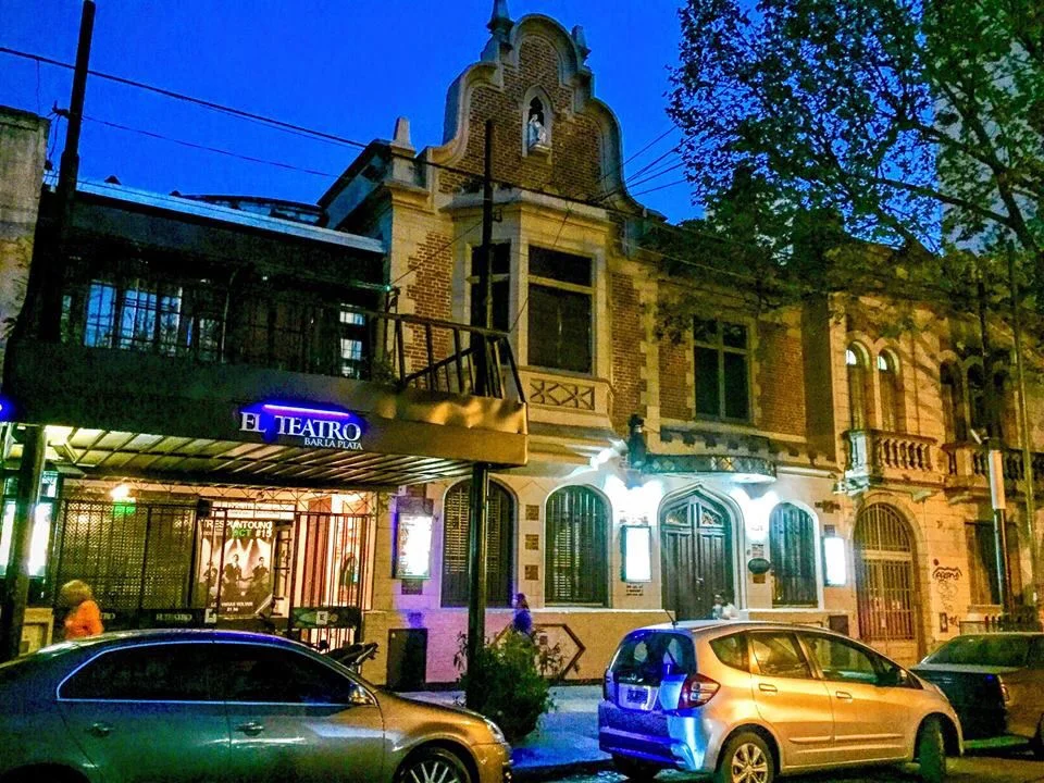 Teatro Bar 13