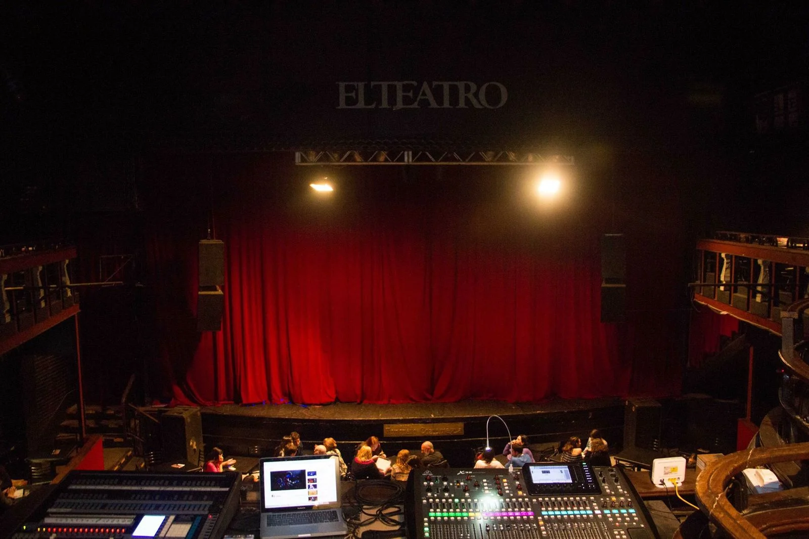 Teatro Bar 19